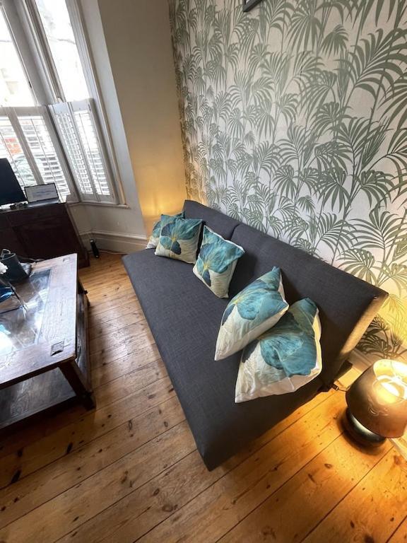 Apartamento Beautiful Ground Floor Garden Flat Londres Exterior foto