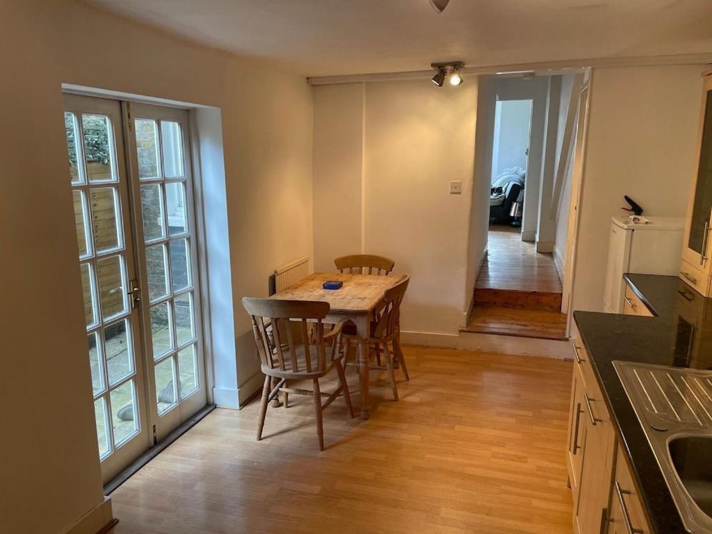 Apartamento Beautiful Ground Floor Garden Flat Londres Exterior foto
